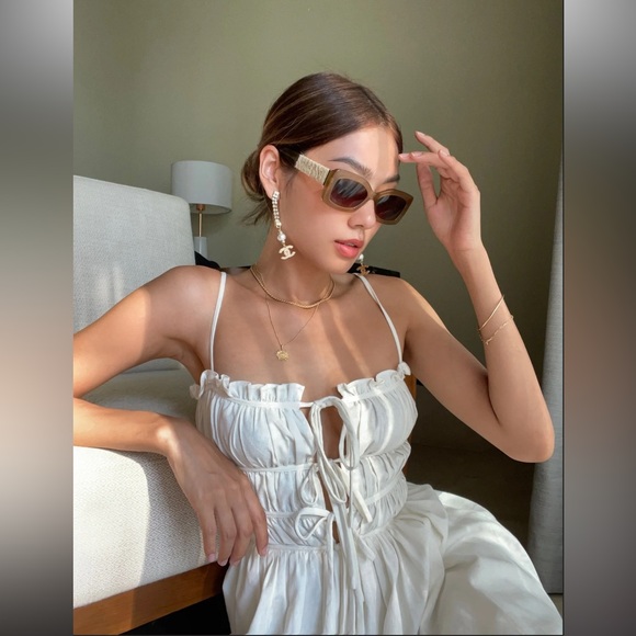 Daphale Studios Evie Tie Front Midi Dress - Picture 5 of 14